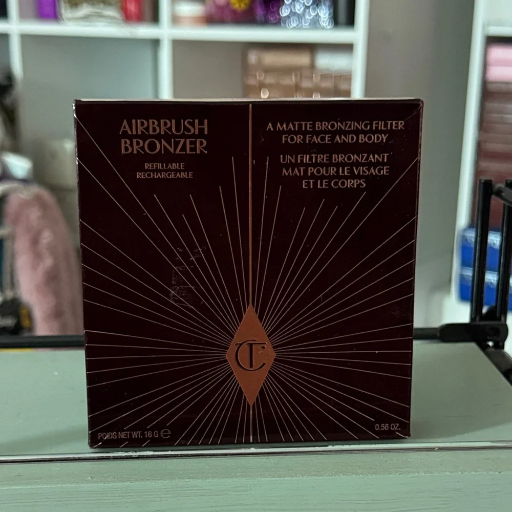 Charlotte Tilbury $58msrp Airbrush Bronzer in 1 fair